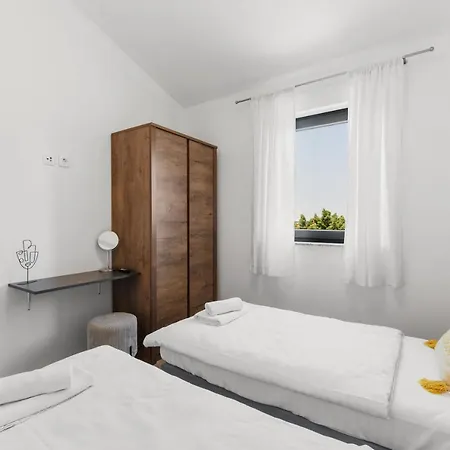 Grivicic B Apartman *